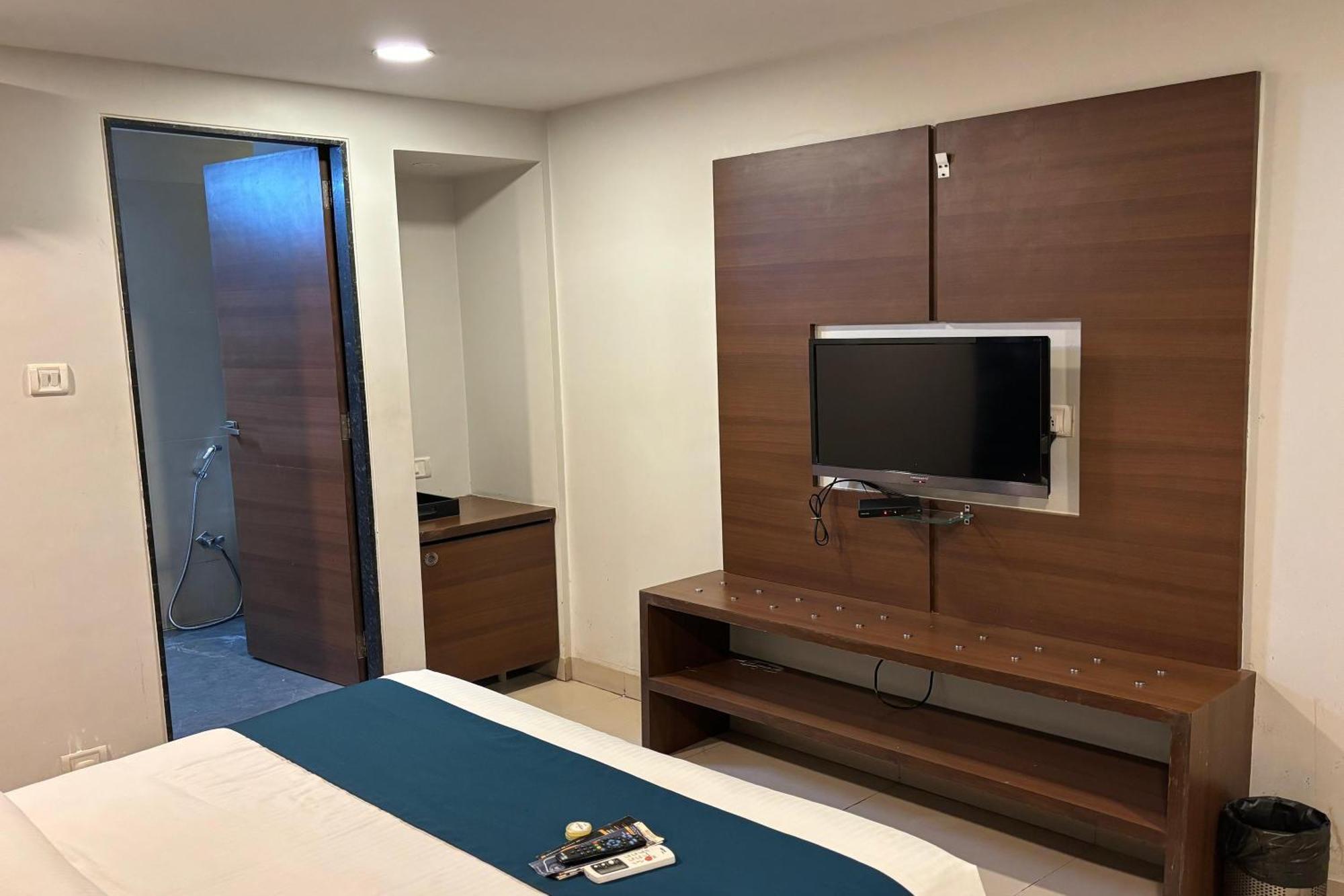 Hotel Concord Galaxy Mumbai Luaran gambar